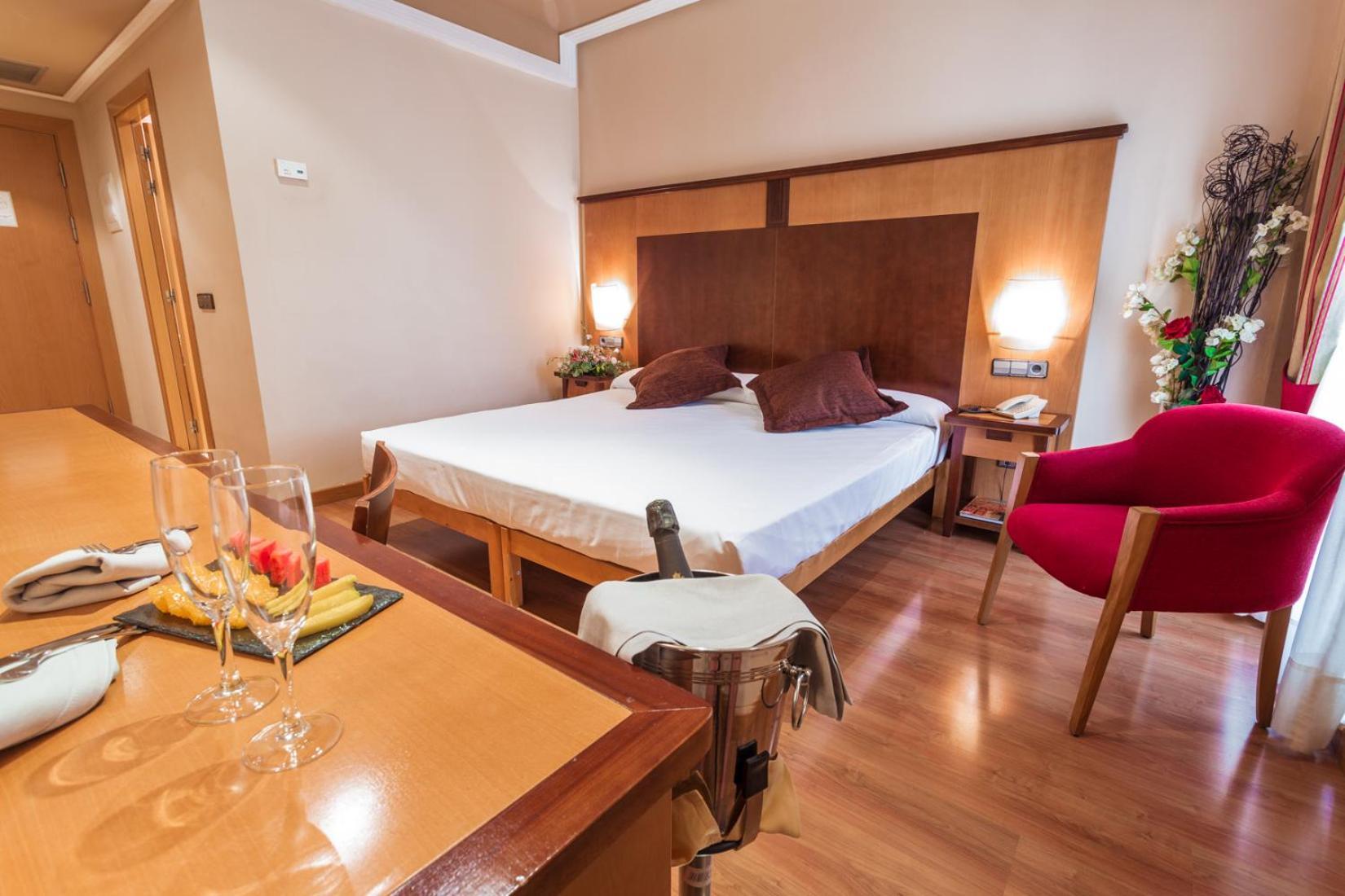 Hotel Bardo Recoletos Coco Salamanca Bagian luar foto